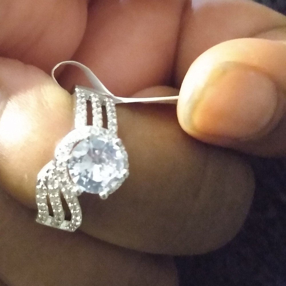 Rings - Picture 5 of 5